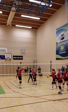 Partio4 valmistautuu otteluun.